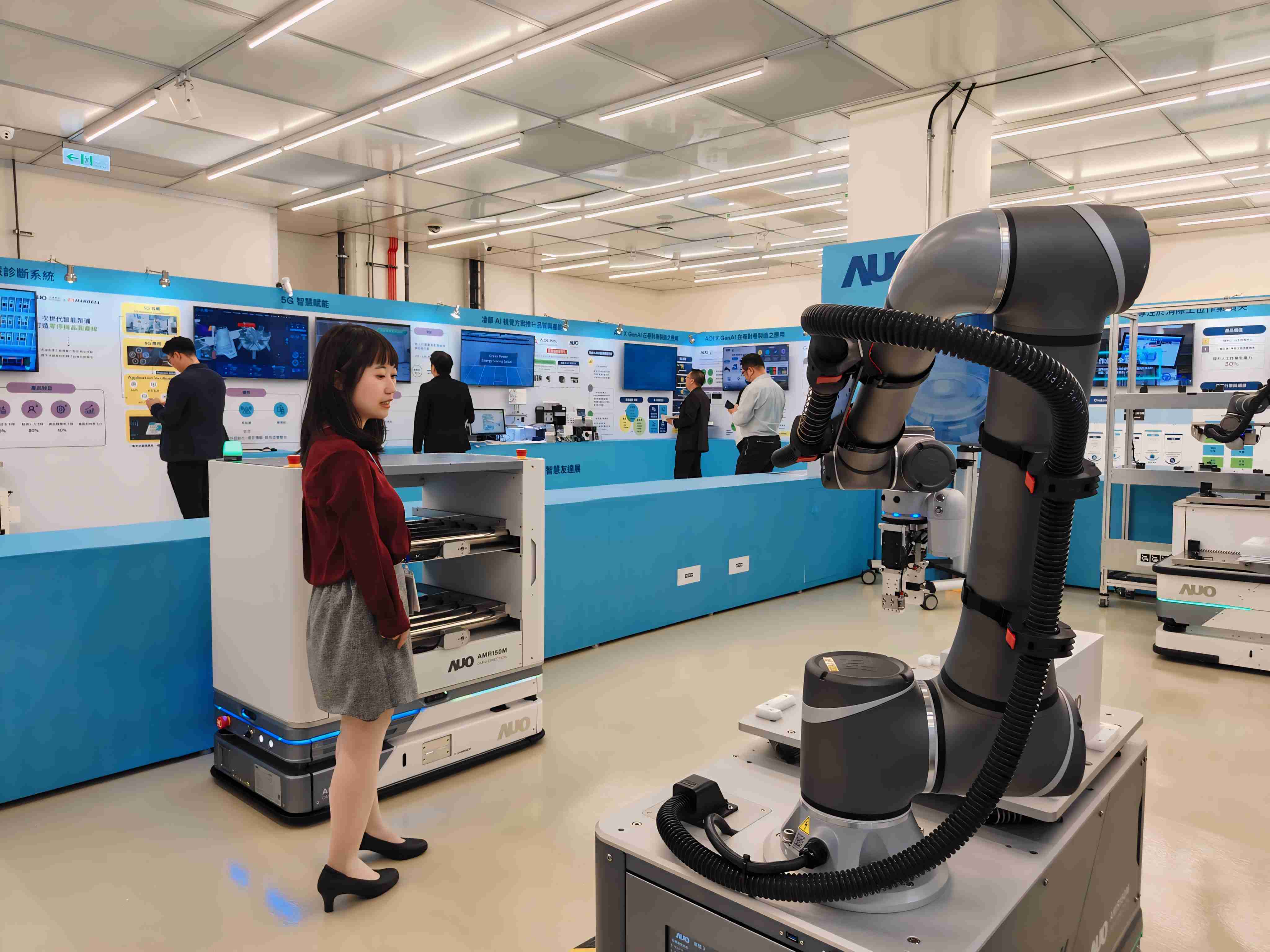 2024智能JDB电子展邀集生态圈伙伴共同参展，，从数字应用、、、净零减碳到能源发展，，，，创造全方位永续商机，，携手生态圈伙伴迈向永续未来