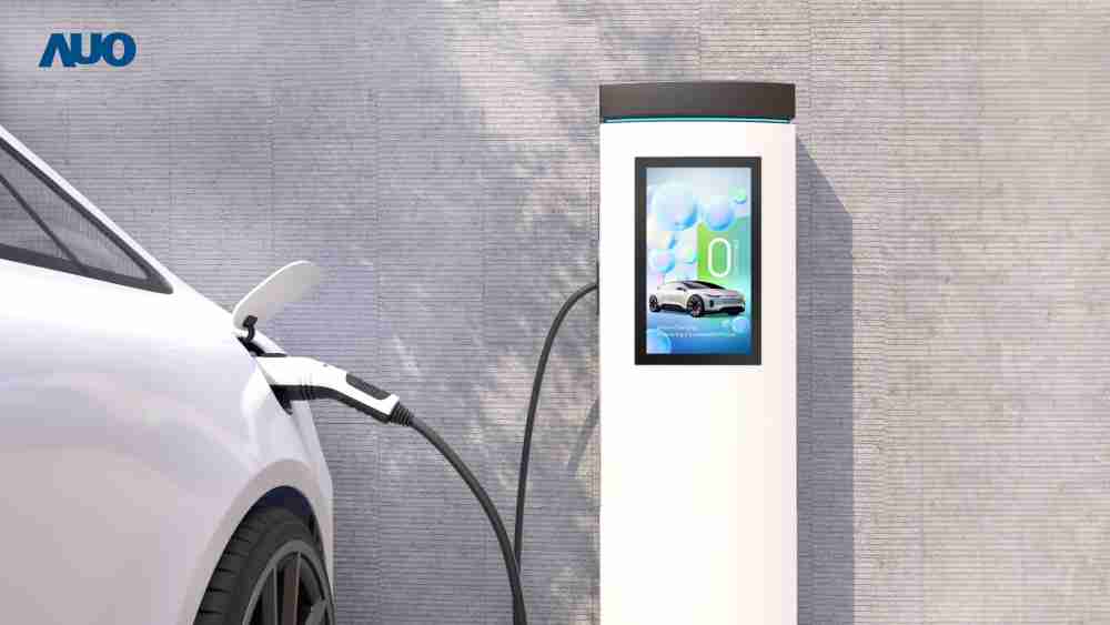 友達〝EVSE車用充電樁解決方案〞專為電動汽車充電樁設計，，，，具有高亮度、、、克服戶外艱難環境的耐溫、、耐紫外線等特性，，，並搭載散熱性及擴充性強的高效能工業電腦，，可實現人機互動訴求，，，如資訊顯示、、、支付等應用